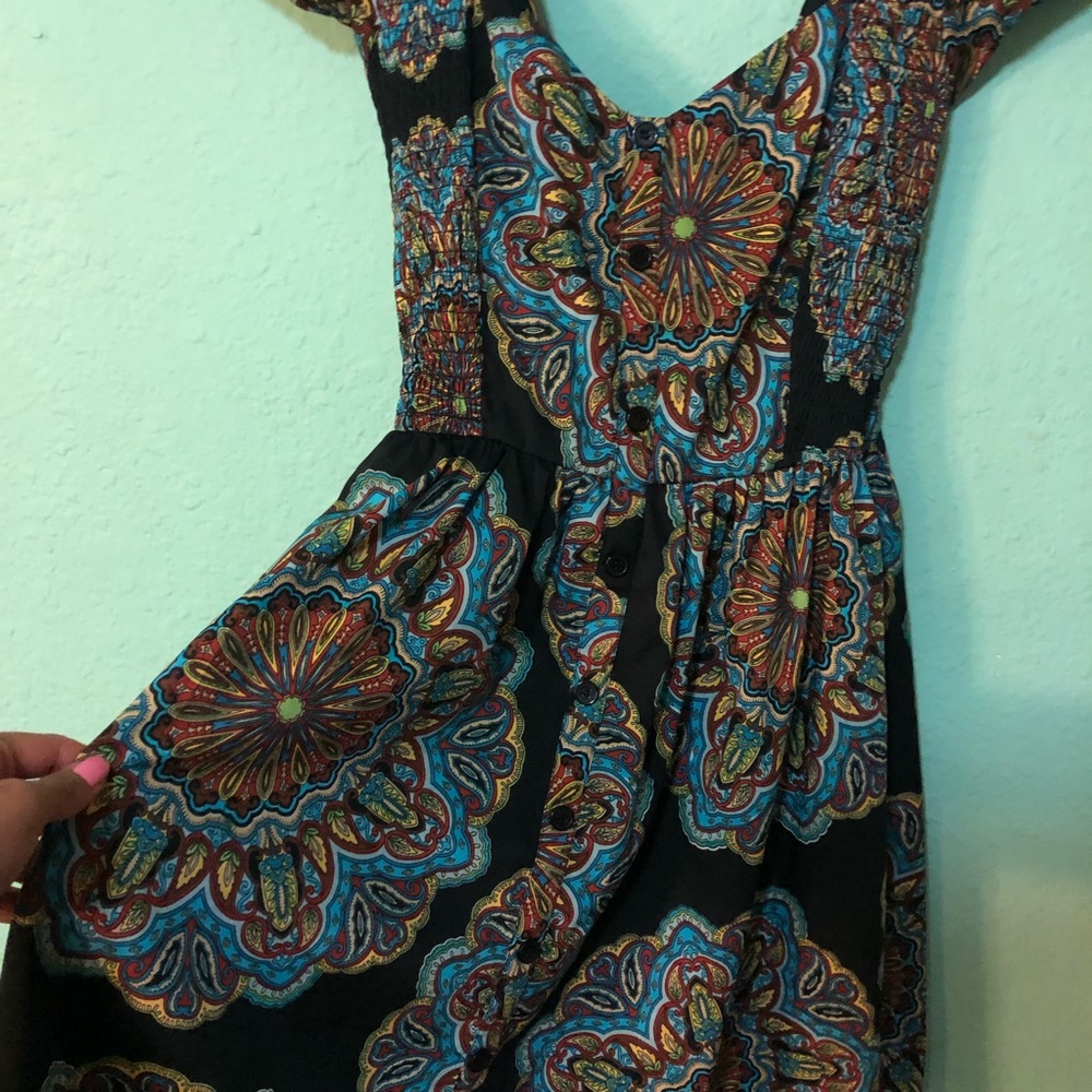 PERFECT SPRING DRESS SIZE SMALL - Picture 2 of 5
